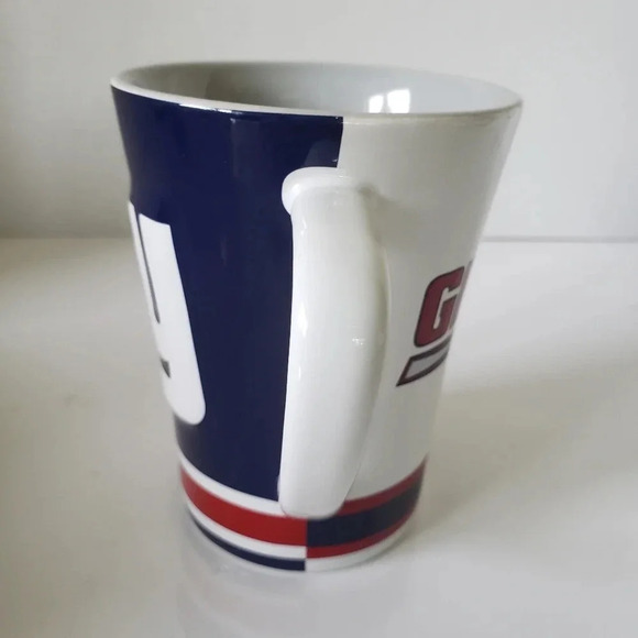 New York Giants  Blue/Red/White NFL Football Coffee Mug. - Picture 4 of 7